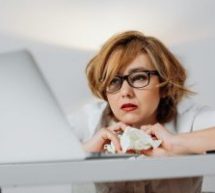 Moral en berne, rôle clé dans la transformation, l’IA comme préoccupation : Comment vont les RH en 2025?