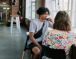 Le «coffee badging», l’art de faire des petits aller-retour au bureau